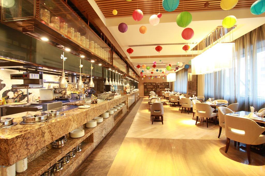 Howard Johnson Qinlu Plaza 鹰潭 外观 照片