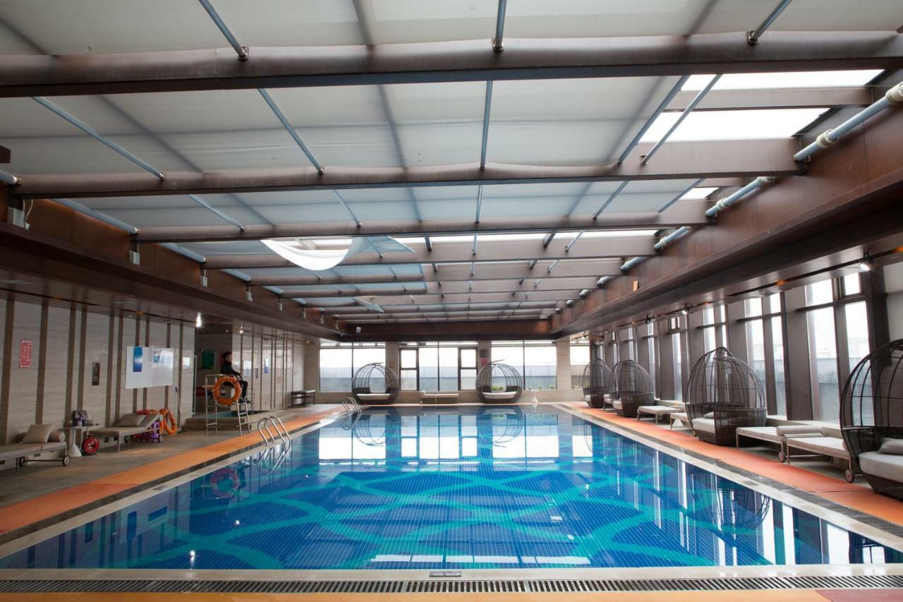 Howard Johnson Qinlu Plaza 鹰潭 外观 照片